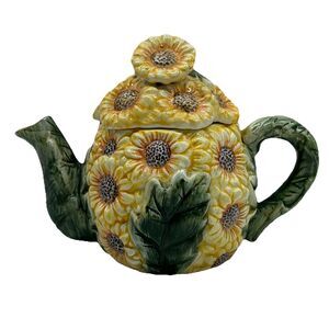 Vintage Nordstrom Sunflower‎ Tea Pot 5”X6 3/4”